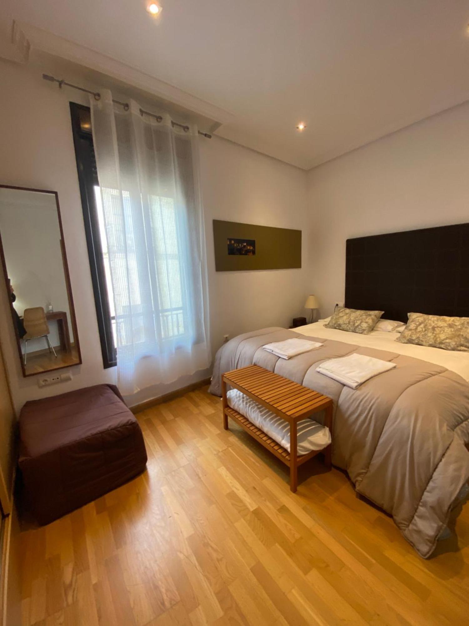 Apartamentos Касерес Экстерьер фото