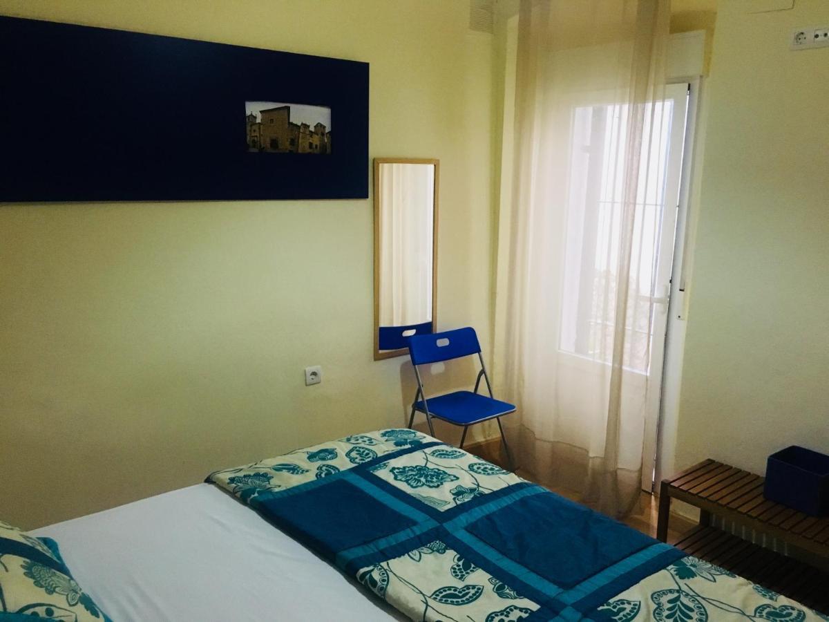 Apartamentos Касерес Экстерьер фото